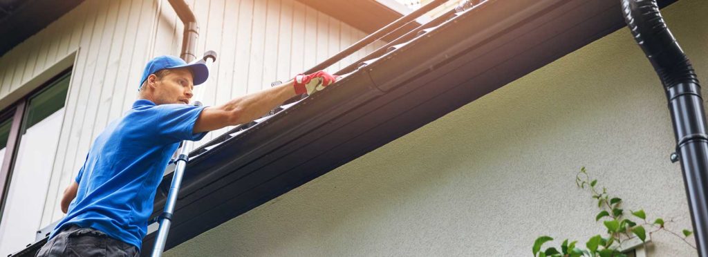 Don’t Forget to Clean Out Your Gutters This Fall | Roofing Professional